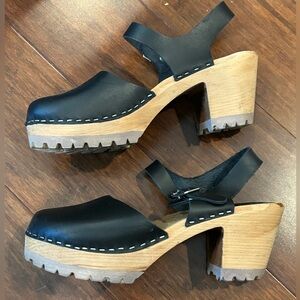 MIA Black Leather Platform Swedish Clog - Size 41 (fits US. 9/9.5)